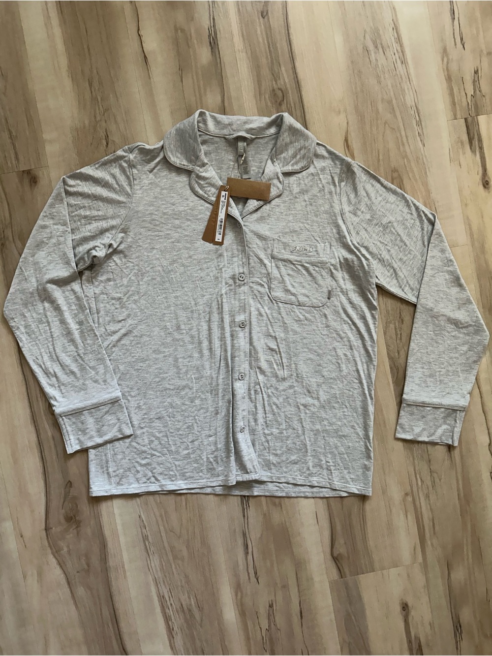 SKIMS Light Gray Women's Long-Sleeve Button Pajama Top NWT